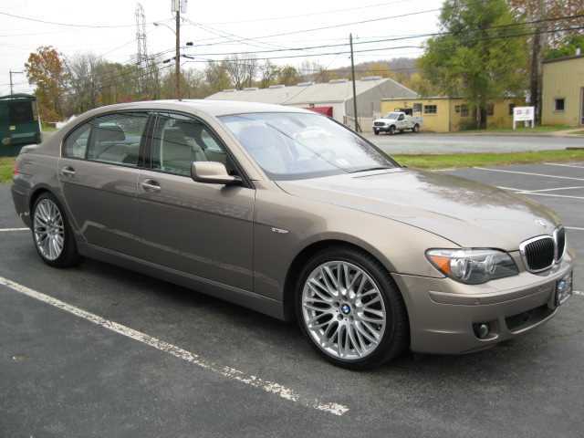 Bmw 7 Series Image 3