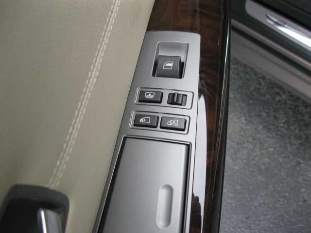 Bmw 7 Series Image 39