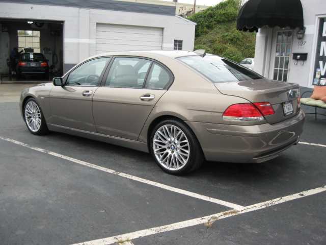 Bmw 7 Series Image 6