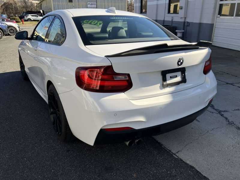 Bmw 2 Series Image 7